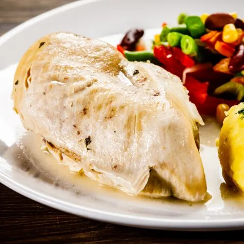 How Long to Boil Chicken Breast: A Complete Guide for Perfectly Cooked Chicken 2 Boiled Chicken Breast